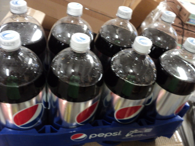 lot 156 image: 1 case of 8 2.1 quart bottles of Di...