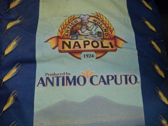 lot 165 image: 1 bag of Antimo Caputo Pizzeria Cru...
