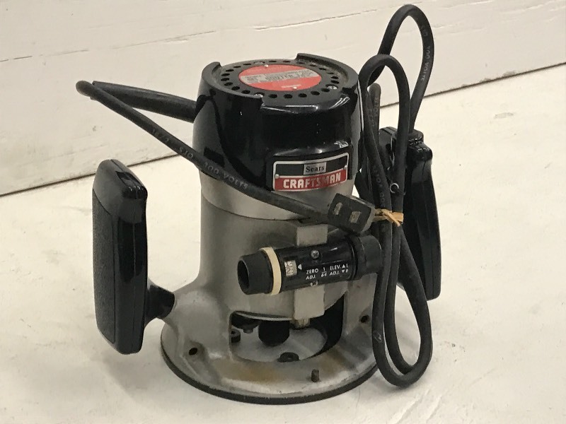 lot 31 image: Craftsman 14 Router