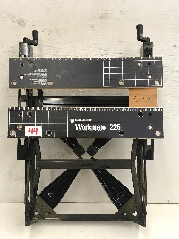 lot 44 image: Black & Decker Workmate Table