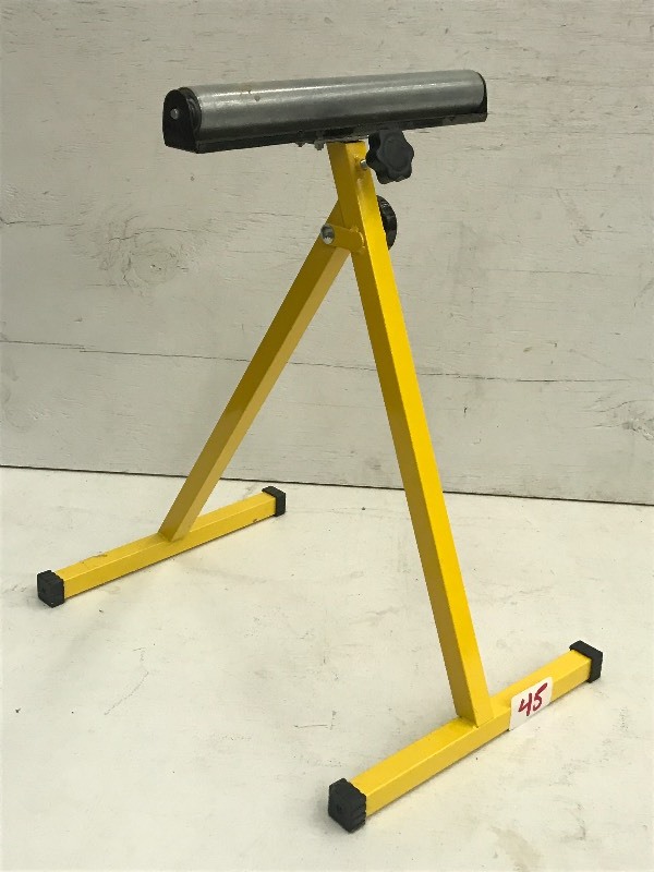 lot 45 image: 14 Roller Guide