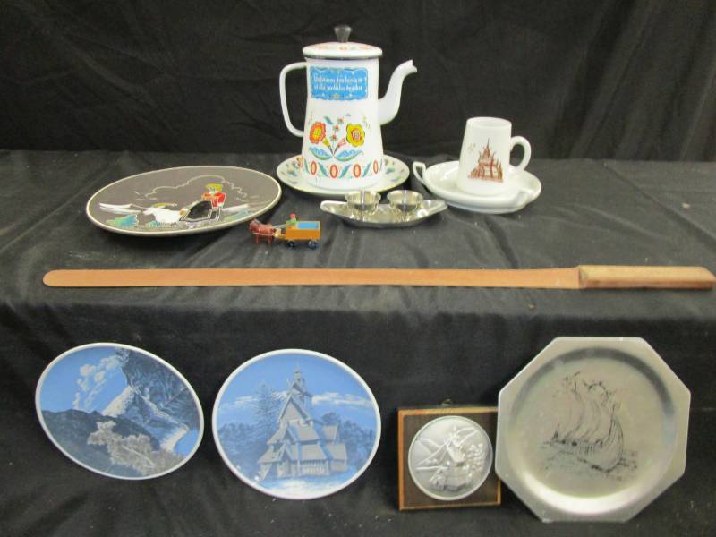 lot 73 image: Norweigian Items