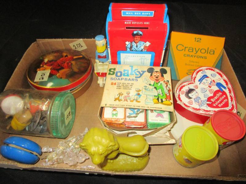 lot 106 image: Old Antique Toys