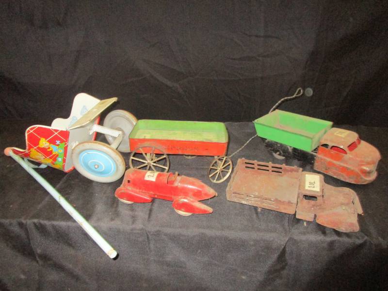 lot 111 image: Old Antique Toys
