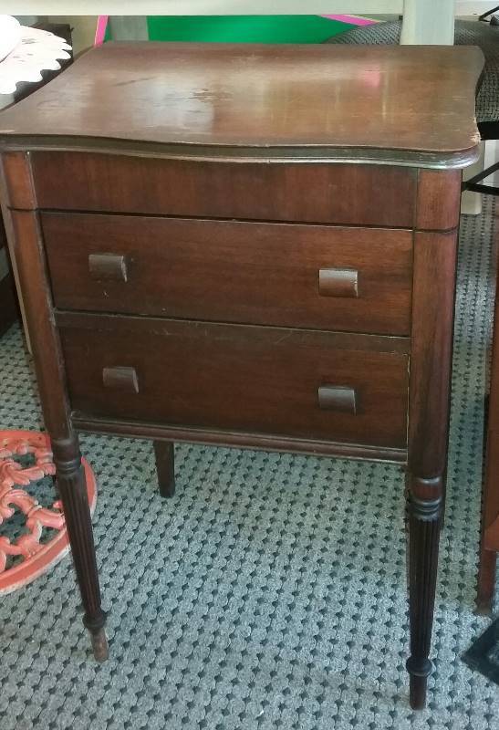 lot 18 image: AntiqueVintage Thread Cabinet