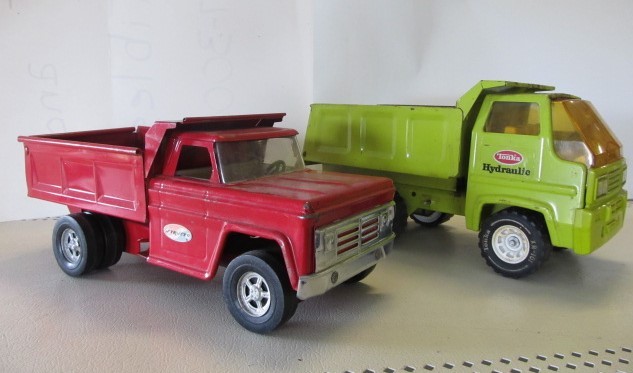 large metal toy trucks