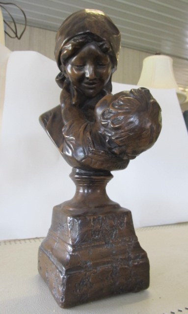 lot 60 image: Large Mother & Child Plaster Bust Statue