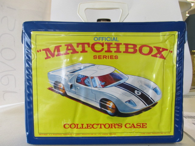 lot 139 image: Lot of Vintage MATCHBOX etc Cars wCase