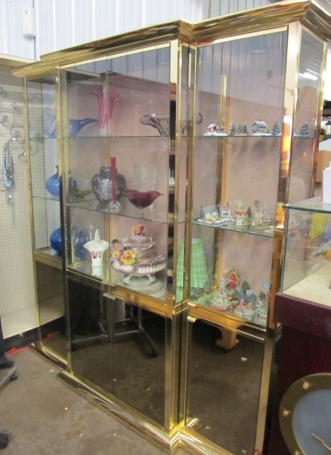 lot 83 image: 3 Piece Brass & Glass Display Unit