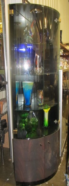 lot 89 image: NICE Glass Curved Corner Display Cabinet