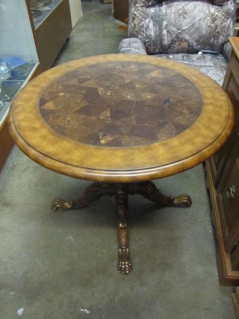 lot 94 image: Nice Round Ornate ParlorGame Table