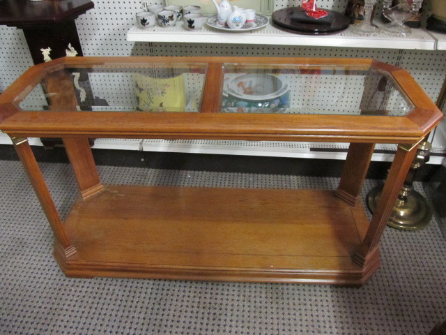 lot 123 image: Glass Top FoyerEntry Table