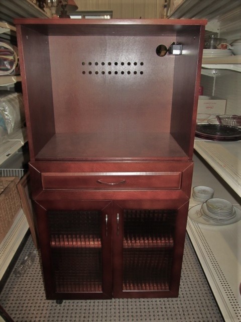 lot 8 image: Rolling Utility Cabinet Shelf