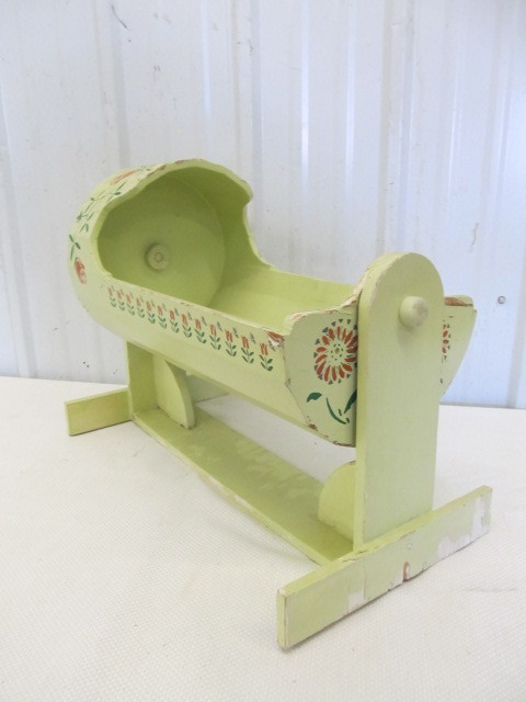 lot 13 image: Vintage Hand Painted Wooden Rocking Doll Bassinet 