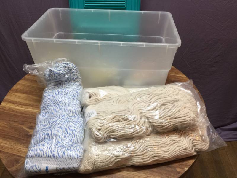 lot 25 image: Mop Heads, Gloves and Tote