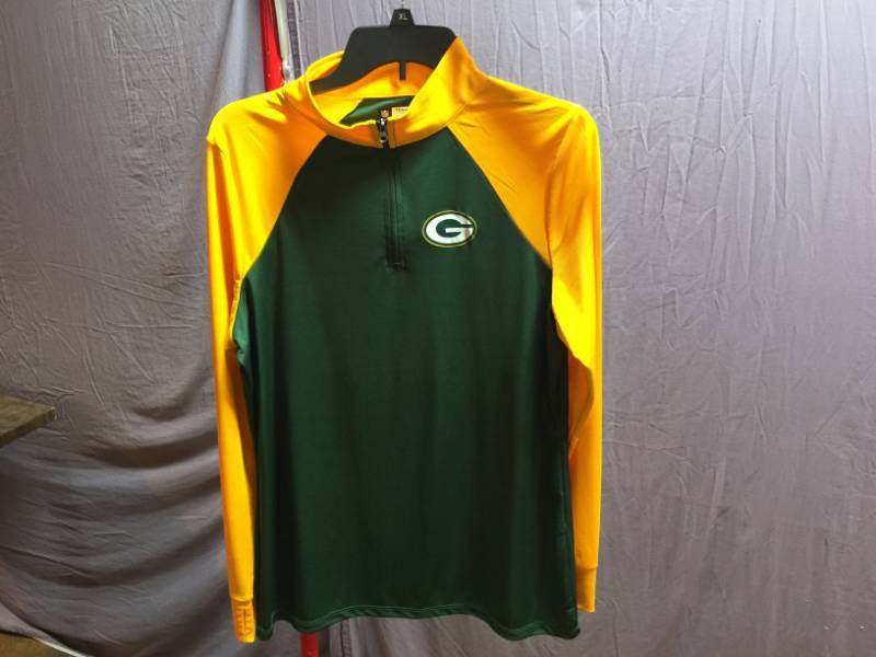 lot 47 image: Green Bay Packers Womens Size XL Pullover