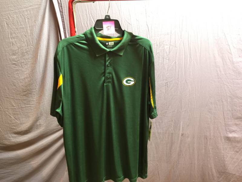 lot 51 image: Green Bay Packers Polo Adult SIze XL