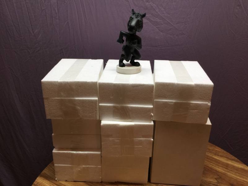 lot 63 image: Horse (Burro) Bobbleheads