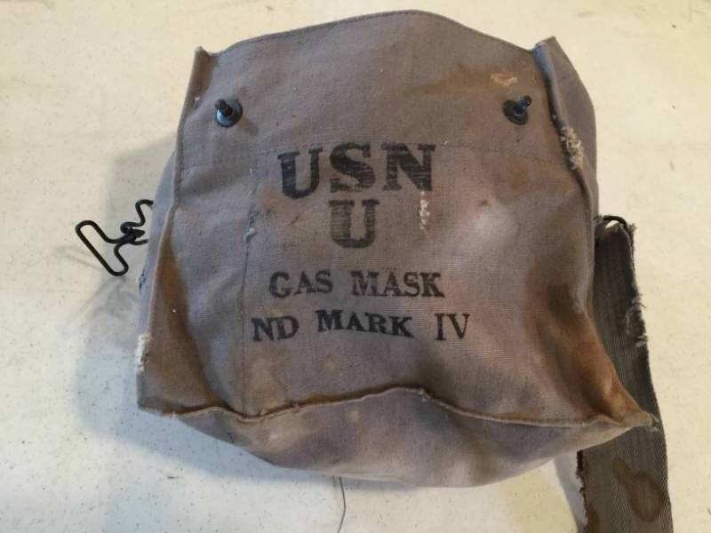 lot 117 image: Gas Mask