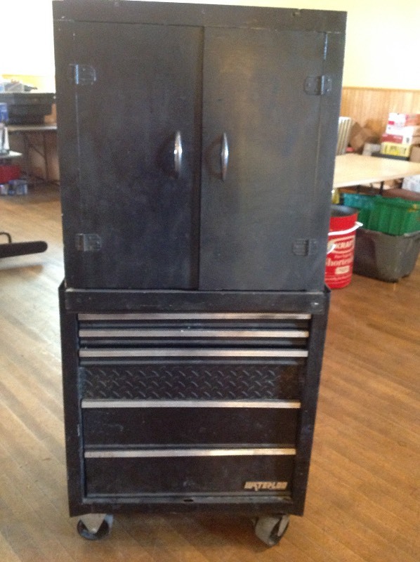 lot 178 image: Tool Chest on Wheels