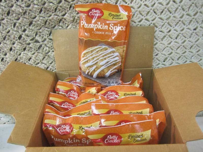 Case of 12 Bags of Betty Crocker Pu...