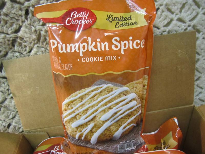 Case of 12 Bags of Betty Crocker Pu...