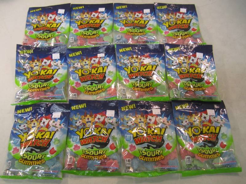 12 Bags of Yo-Kai Watch Sour Gummie...
