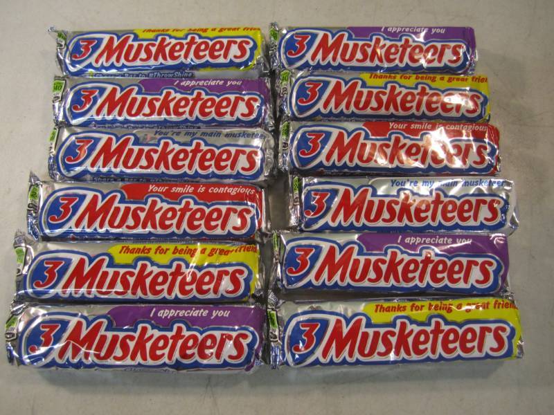 12 - 3 Musketeers Candy Bars Best b...