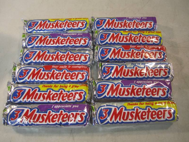 12 - 3 Musketeers Candy Bars Best b...