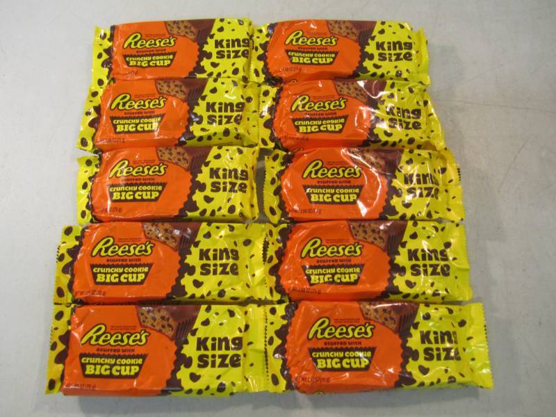 10 King Size Reeses Crunchy Cookie ...