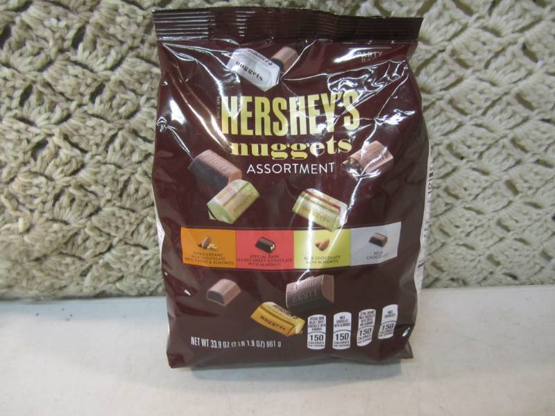 Bag of Hersheys Nuggets Assortment ...