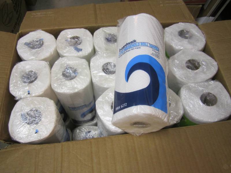 Case of 30 Rolls of 2-Ply Paper Tow...