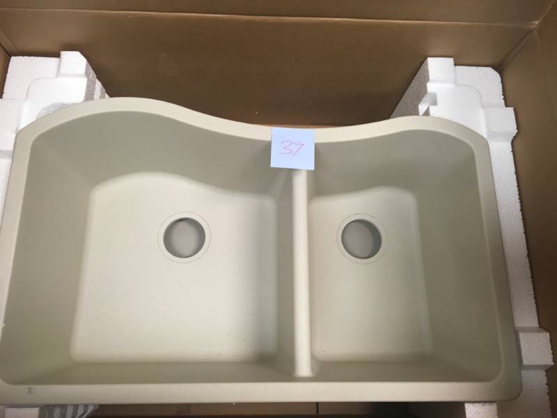 Elkay Quartz Classic Undermount Composite 33 in. Rounded 6040 Double Bowl Kitchen Sink in Bisque open box not used