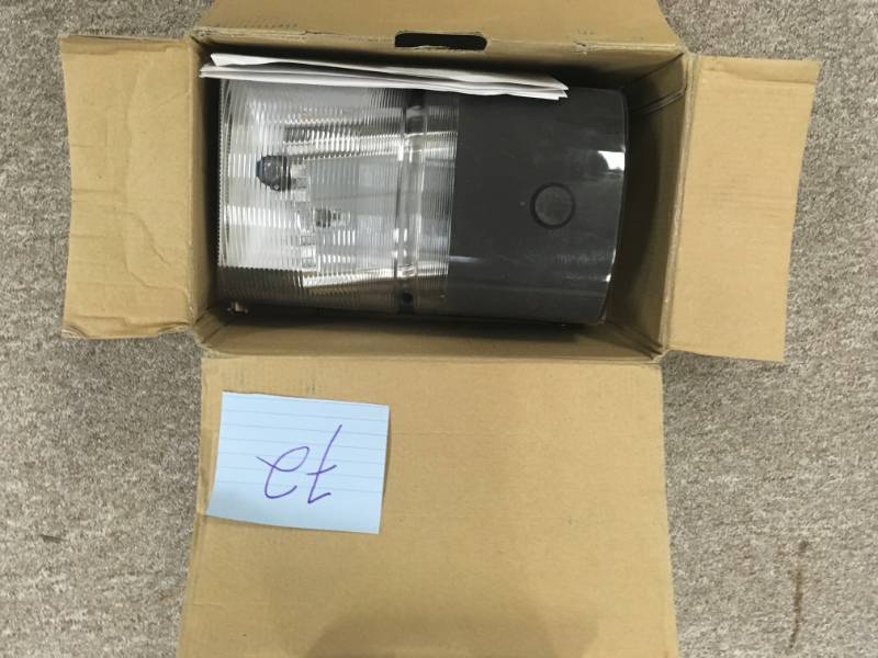 LITHONIA LIGHTING OWP2 50M 120 P LP BZ M4 new