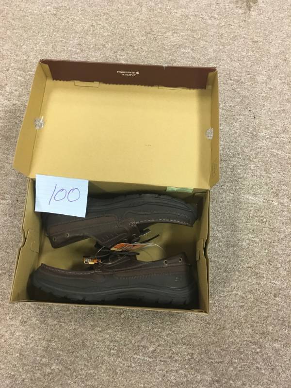 Relaxed Fit Skechers memory foam size 13 not used