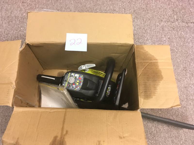 Ryobi 2 cycle 14 gas chain saw used in working condition