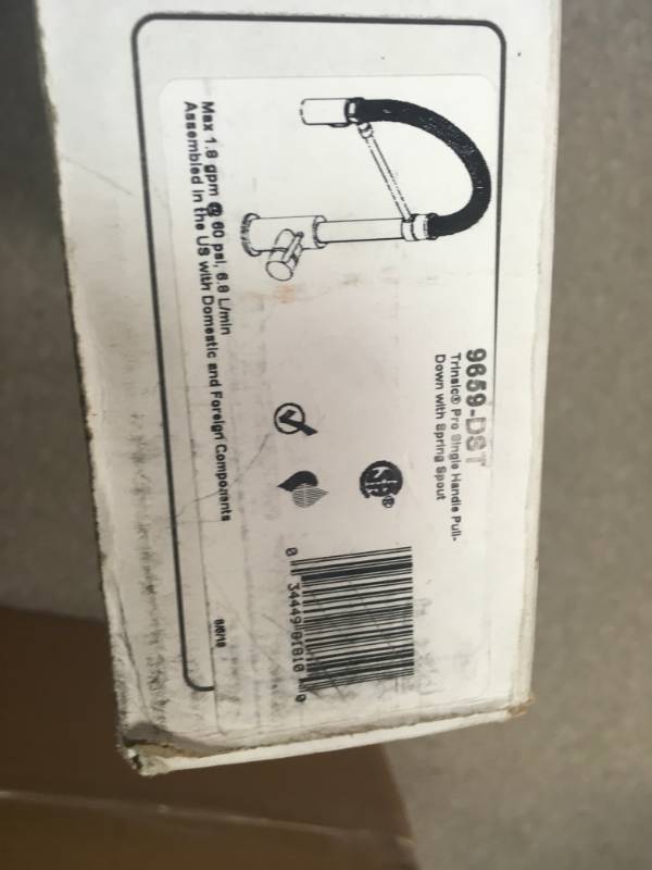 Delta Trinsic Pro Single-Handle Pull-Down Sprayer Kitchen Faucet with Spring Spout in Chrome