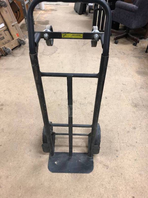 Milwaukee Hand Trucks 32152 Convertible Truck with 8-Inch Puncture Proof Tires IN GOOD CONDITIONS