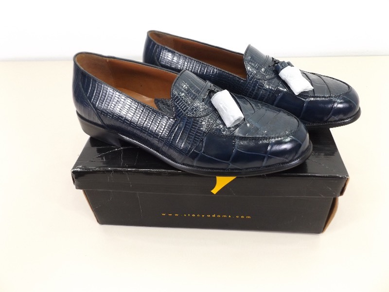 lot 7 image: NEW Sz 12 Stacy Adams Navy Blue Snake Skin Shoes