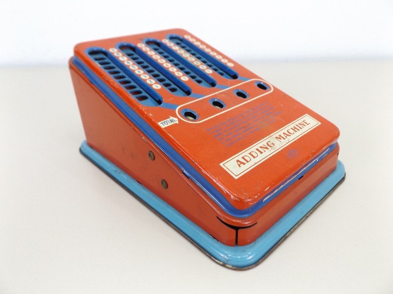 lot 49 image: Vintage WORKING Wolverine Adding Machine