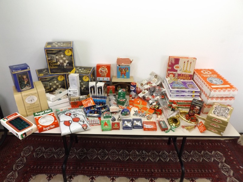 lot 74 image: Large Lot of Misc Vintage Ornaments, Lights, etc.