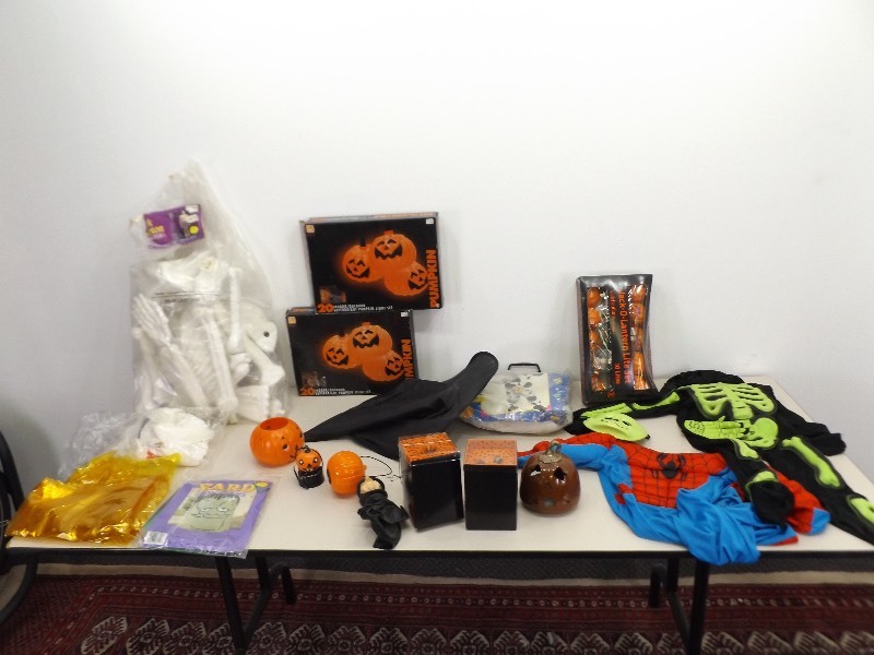 lot 95 image: Large Lot of Halloween Decor, Costumes, etc.