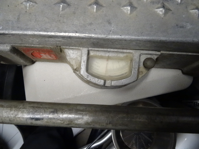 lot 46 image: Drive on scales. Qty 6...