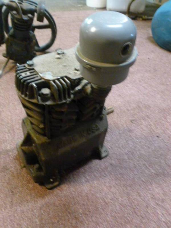 lot 21 image: Compressor Motor