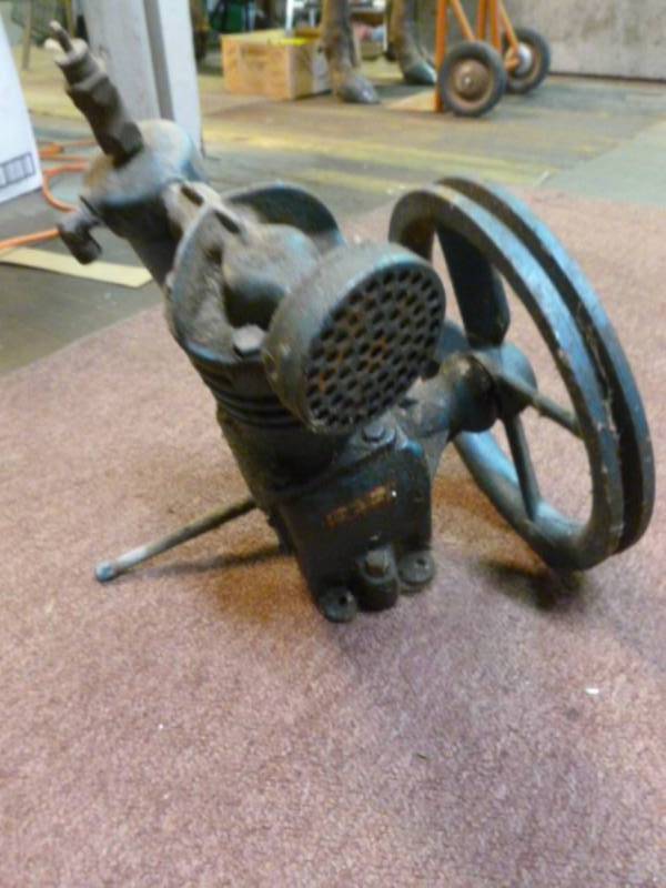 lot 22 image: Compressor Motor