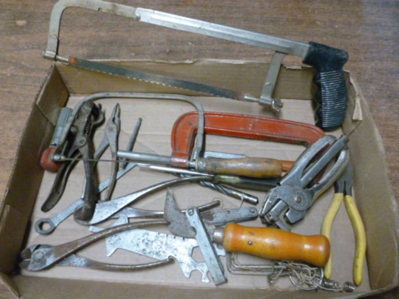 lot 106 image: Tools