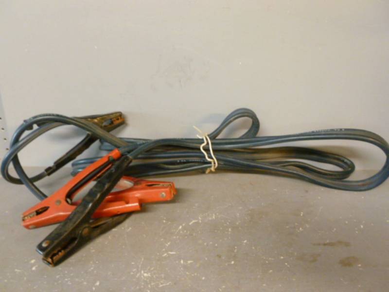 lot 107 image: Jumper Cables