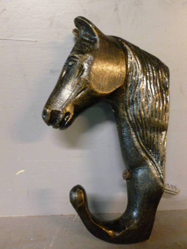 lot 156 image: Hat Hook