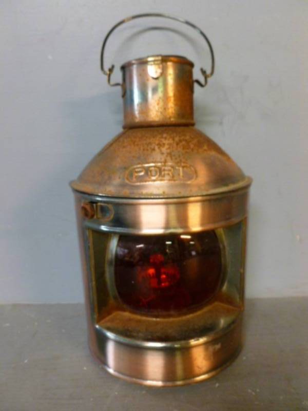 lot 163 image: Oil Lamp