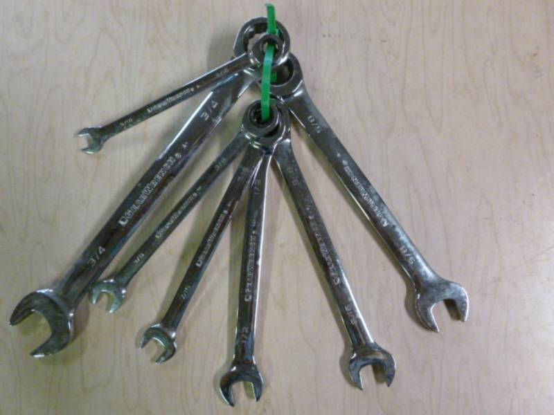 lot 174 image: Wrench Set